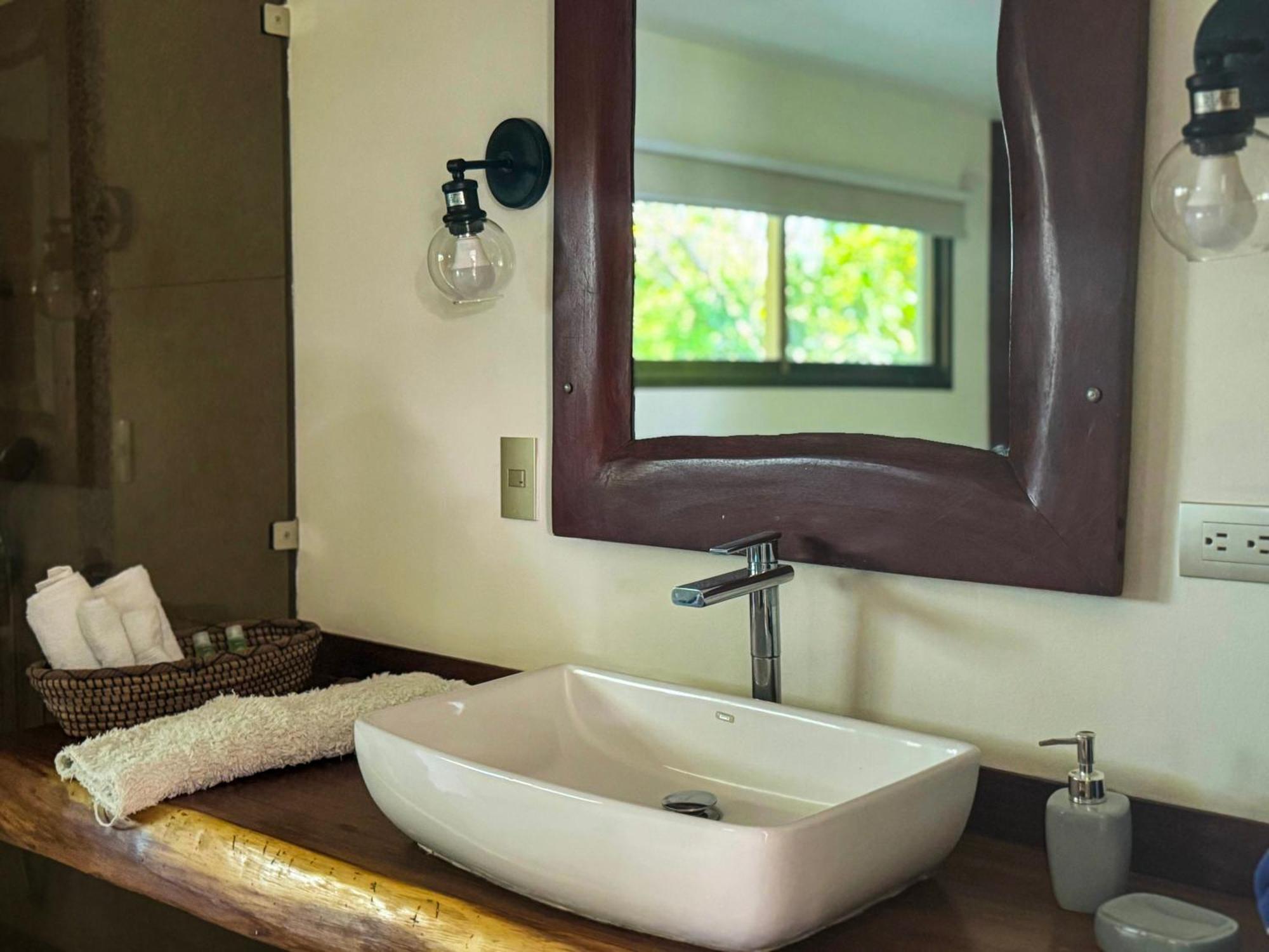 Cocobolo Beach Boutique Hotel San Juanillo Ngoại thất bức ảnh